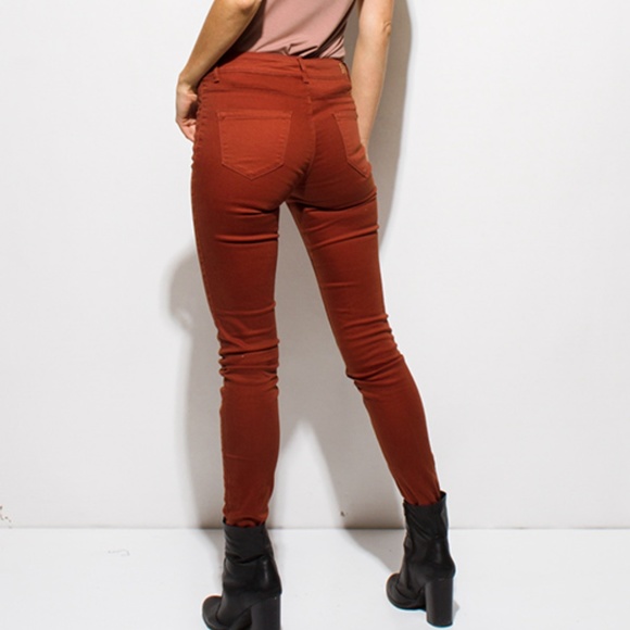 ~MID RISE DISTRESSED RIPPED KNEE SKINNY JEANS~ - Picture 4 of 7